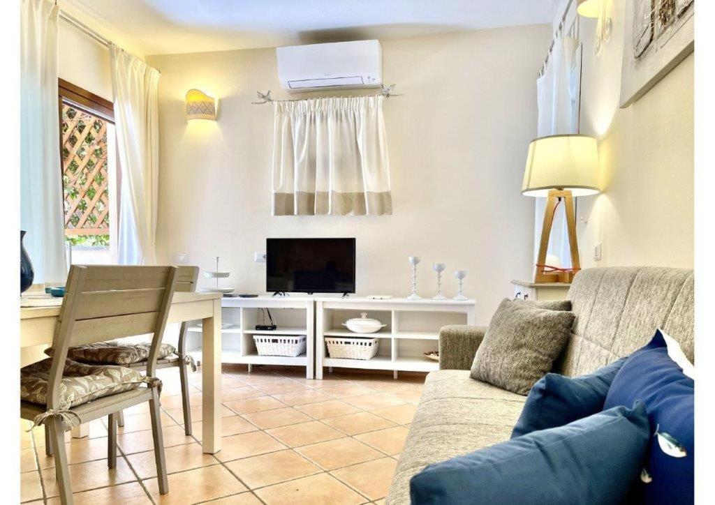 Le Residenze Sul Mare B6 Porto Ottiolu Exterior foto